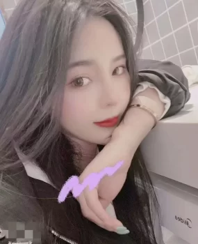 服务系美女值得不催钟