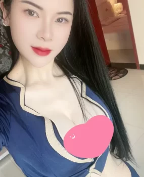 大奈，极品御姐