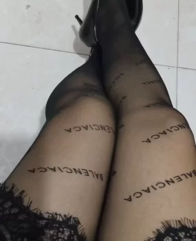 熟女姐姐一枚（会喷水）