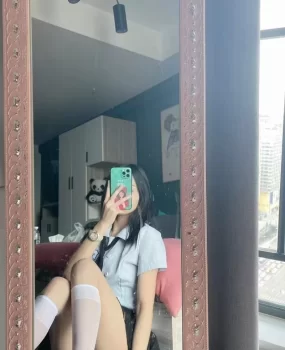 吴江～吾悦广场妹子