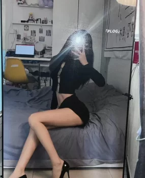 前凸后翘，模特身材