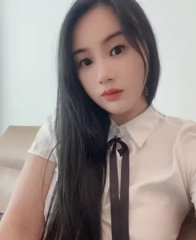 顺德大良纯欲反差美女