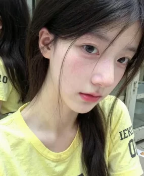 大专辍学清纯妹子租房兼职