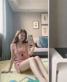 地区幼师兼职自带房间 可无套内射