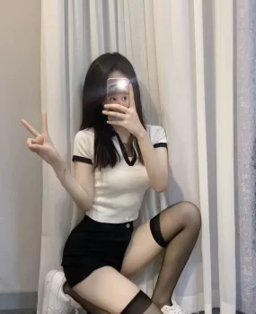 美妆博主小蛮腰黑丝水嫩00后表妹下班兼职