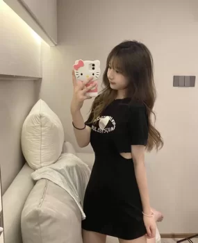 精致小巧听话照做活很好可抱操00后小姐姐