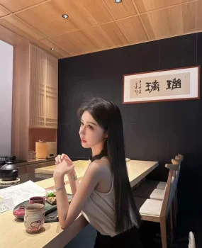 天津南开长腿黑丝超嫩姐姐