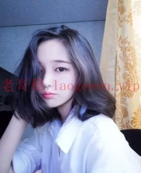 19岁学生妹实在太爽