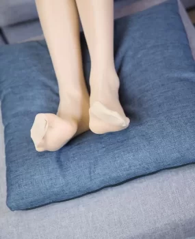 三亚刚出道的大波妹妹