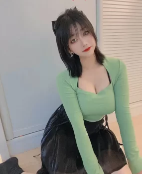 调教清纯大波妹