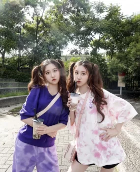 辽宁双胞胎大奶子气质颜值高的妹子